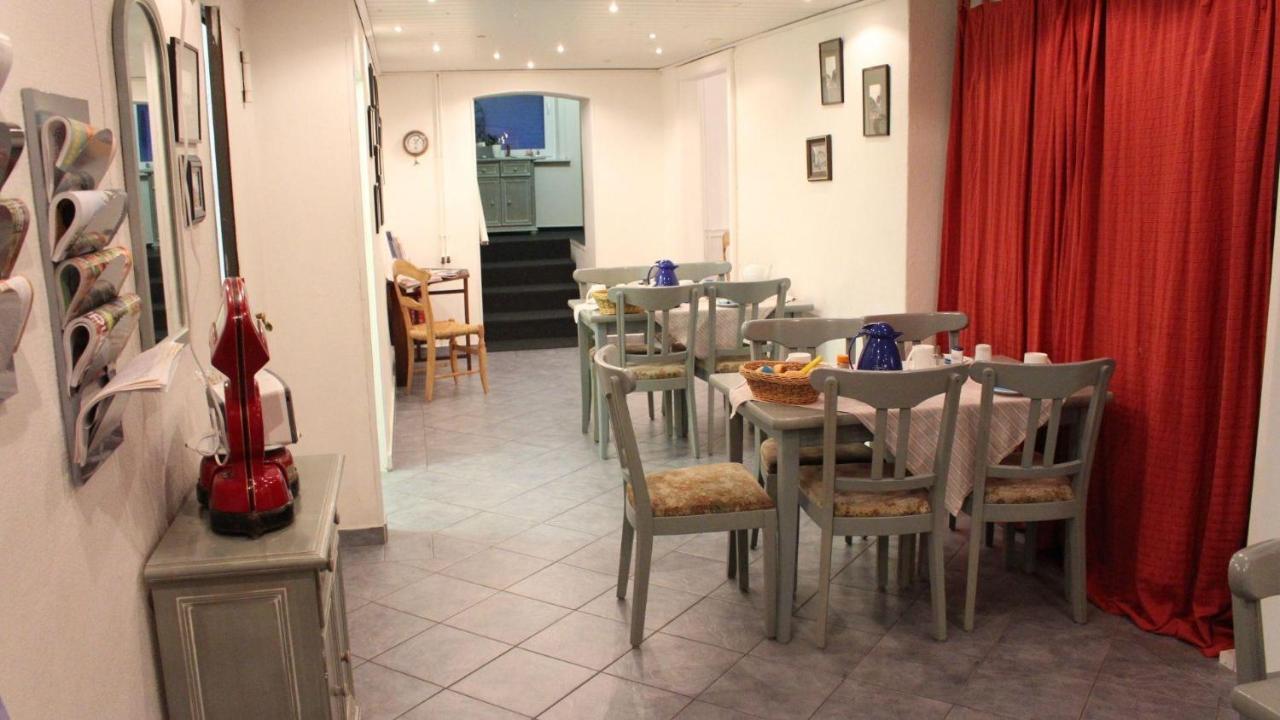 Kapitaenshaus-Lassen-Zimmer-Amistad Hotell Westerland Eksteriør bilde